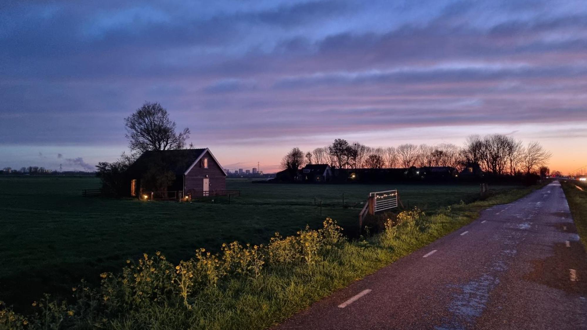 City Farmers Lodge, A Guesthouse With A Skyline View In Rural Amsterdam Exterior foto